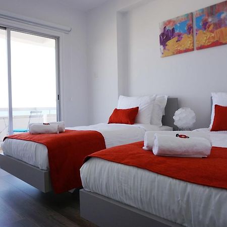 Lazuli Beachfront Apartment 43 Larnaka Exterior foto